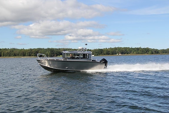 Alukin C770, Mercury 250 V8 7 of 11
