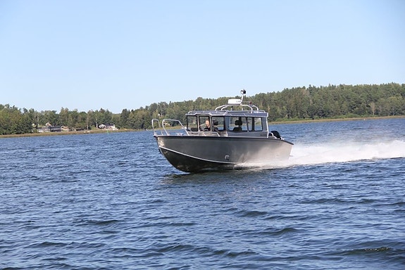 Alukin C770, Mercury 250 V8 6 of 11