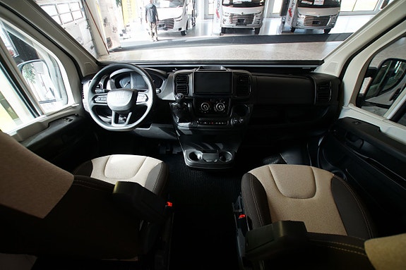 CHALLENGER Sunset Edition - Fiat Ducato 2.2L 140 HK "Kampanj - 49000:-" 8 of 15