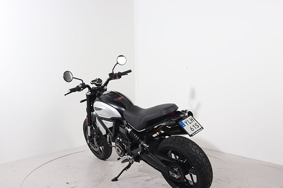 Ducati Scrambler 1100 PRO 6 of 8