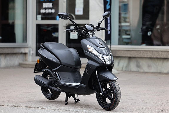 Peugeot Kisbee Naked | 45km/h | Mattsvart 3 of 8