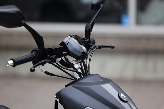 Peugeot Kisbee Naked | 45km/h | Mattsvart 4 of 8