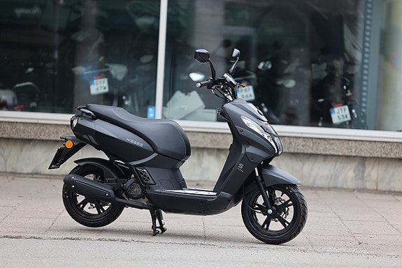 Peugeot Kisbee Naked | 45km/h | Mattsvart 2 of 8