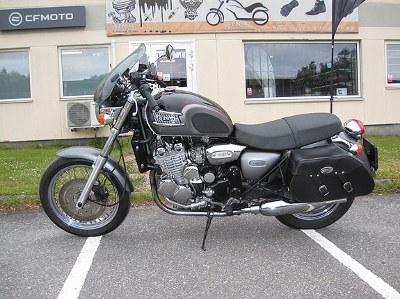 Triumph Thunderbird