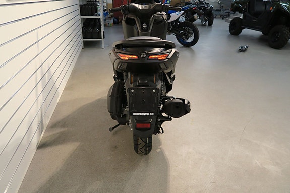 Yamaha N-Max 125 Tech Max 5 of 7