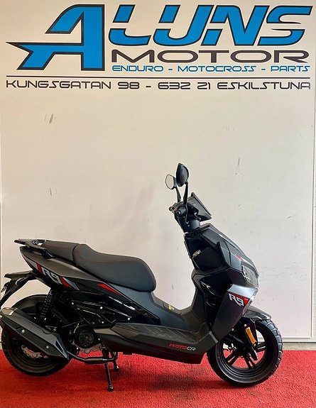 Moto Guzzi R9 PURE 45 4T EFI