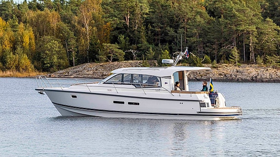 Nimbus 365 Coupé - 2025