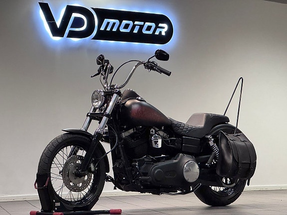 Harley-Davidson Street Bob V&H Ness Framflytt 3-1 *SE UTR*