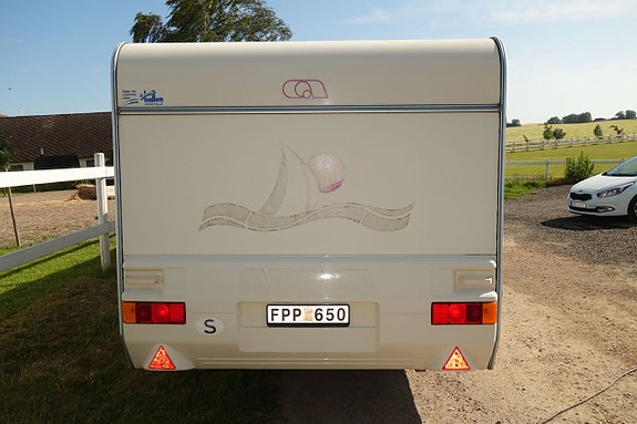 Adria Unica 562 UL 11 of 13