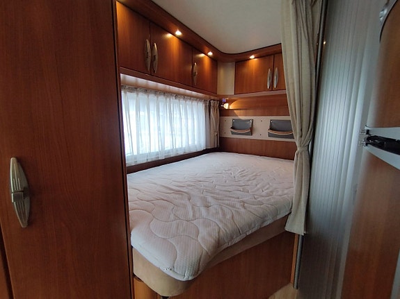 Hymer ERIBA Jet 653 Fiat 2.3 MultiJet 131hk AC TOPPSKICK! 17 of 26