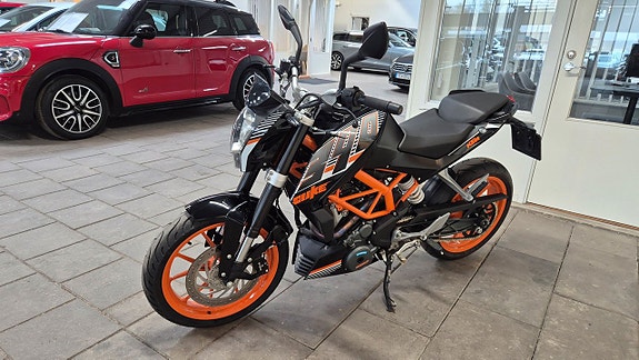KTM DUKE 390 ABS