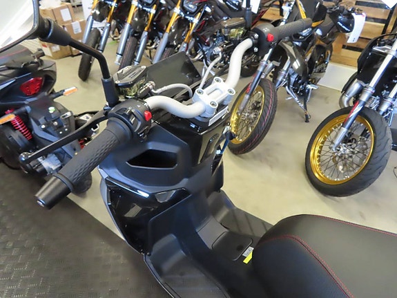 MOTO CR R9 Euro5 8 of 8