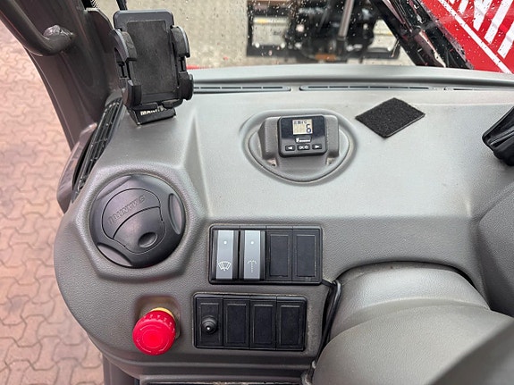 Manitou MRT 2550 15 of 26