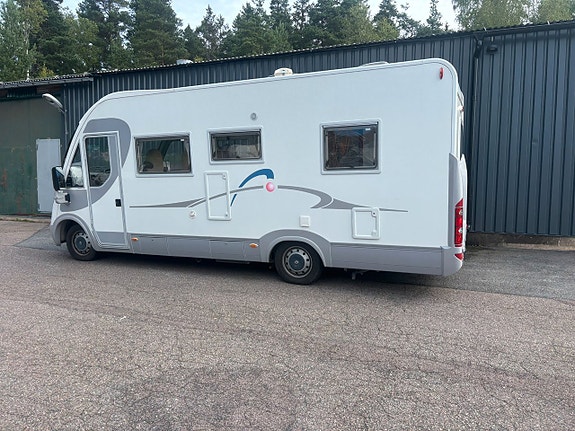 Adria Vision 677 SP  Under 7 meter / Ugn /3149 kr/mån 2 of 10