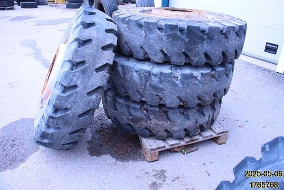Michelin XMINED2 2 of 5