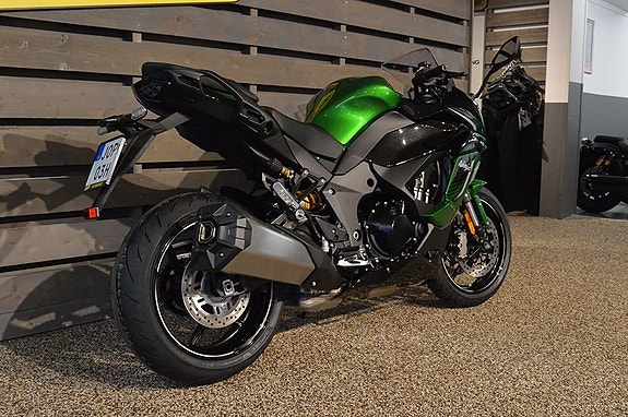 Kawasaki Ninja 1100SX SE 2 of 11