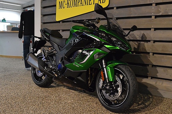 Kawasaki Ninja 1100SX SE 3 of 11