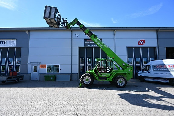 Merlo P 40.17 PLUS Merlo P40.17 PLUS 15 of 30