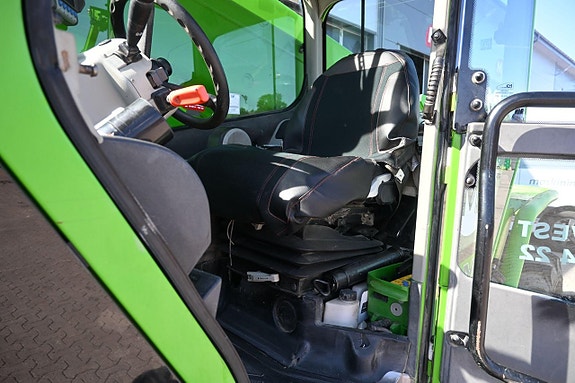 Merlo P 40.17 PLUS Merlo P40.17 PLUS 27 of 30