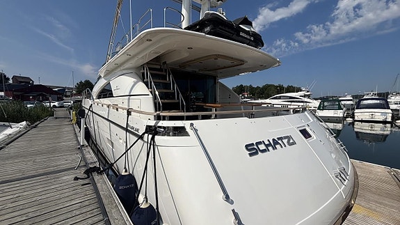 Fairline Squadron 78 -2013 5 of 5