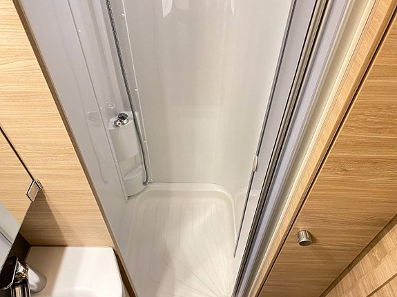 Knaus 650 PEB Sudwind 60Y (ALDE+Frontkök+Dusch) 22 of 27
