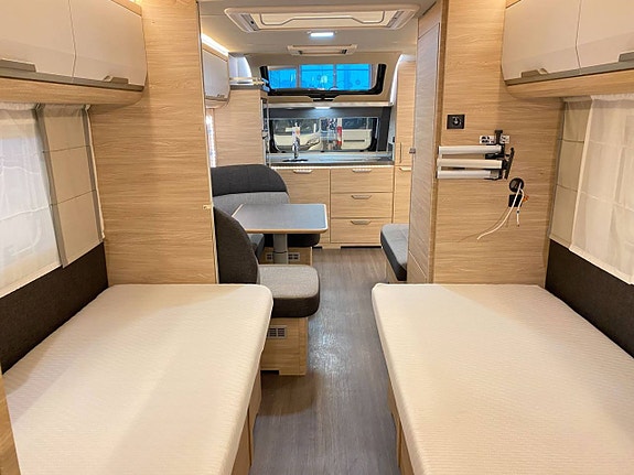 Knaus 650 PEB Sudwind 60Y (ALDE+Frontkök+Dusch) 23 of 27