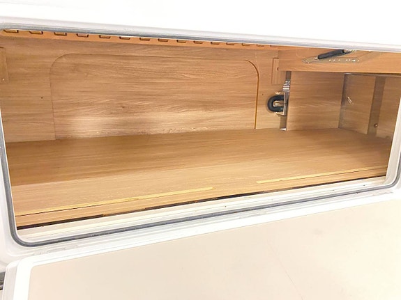 Knaus 650 PEB Sudwind 60Y (ALDE+Frontkök+Dusch) 9 of 27