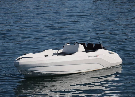 SeaStorm 17 Mercury F60 ELPT Efi  2026 9 of 12