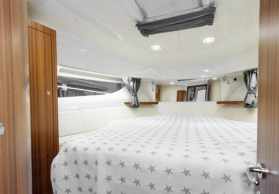 Marex 375 / MerCruiser 2 x 260HK / 2018 12 of 12