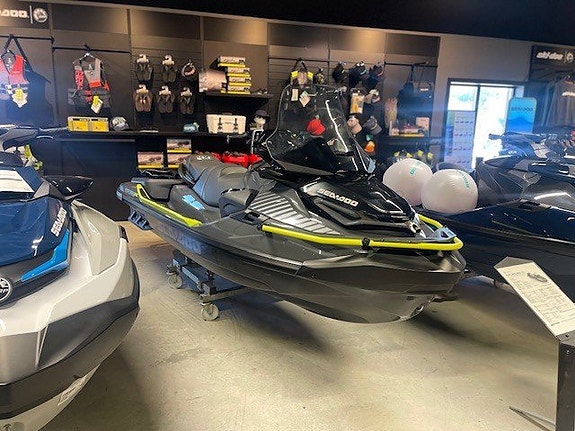 Explorer PRO 170 iDF (Tech Package) -2024 (Kampanj -20 000)