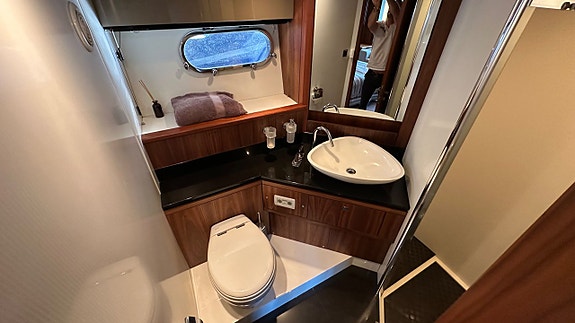 Sunseeker 74 Predator -2010 24 of 29