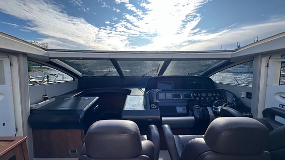 Sunseeker 74 Predator -2010 14 of 29