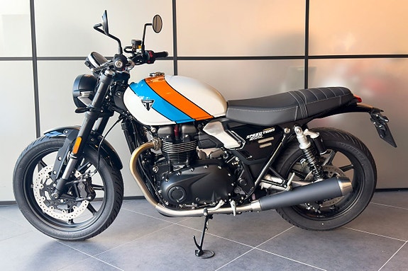 Triumph Speed Twin 900 3 of 5