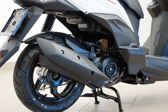 SYM Orbit III 50CC KLASS 1 MOPED | LAGERRENSNING 2024 8 of 9