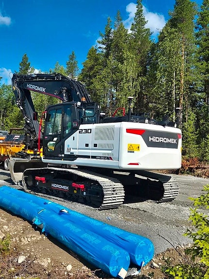 Hidromek HMK 230 LC , UTHYRES