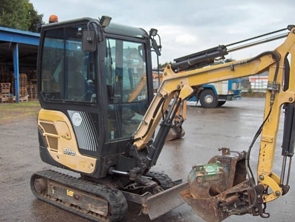 Yanmar SV 18 2 of 3