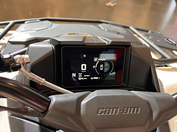 Can-Am Outlander ELECTRIC MAX 47hk T3B | NYHET 10 of 10