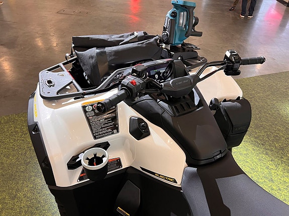Can-Am Outlander ELECTRIC MAX 47hk T3B | NYHET 4 of 10
