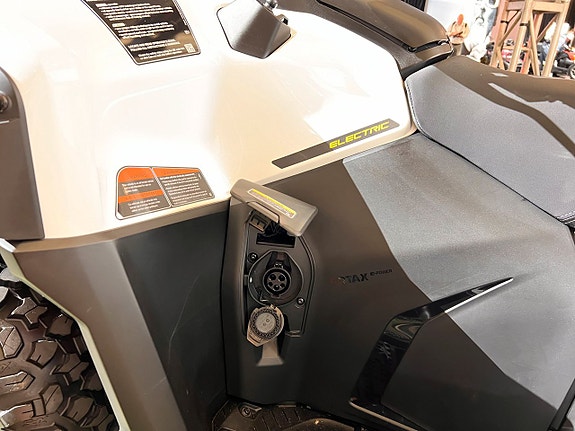 Can-Am Outlander ELECTRIC MAX 47hk T3B | NYHET 5 of 10