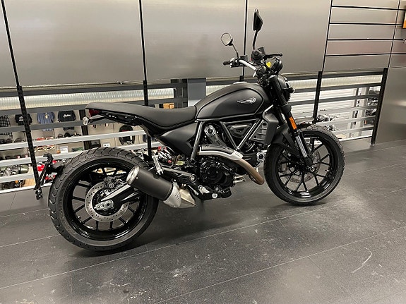 Ducati Scrambler Icon Dark Kampanj 10 000:- 3 of 5