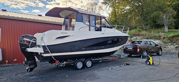 Quicksilver 855 Activ Mercury Verado 250hk BogPropp Trailer