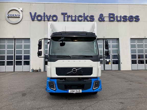 Volvo FL 250hk 4x2 3 of 5