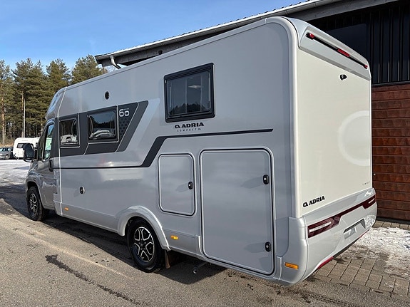 Adria Compact DL 60Y 60 YEARS 3 of 18