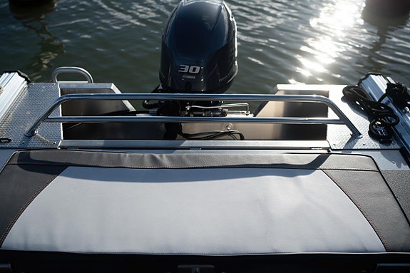 (NY) Buster S2 -24 Yamaha F30BETL -24 4 of 4