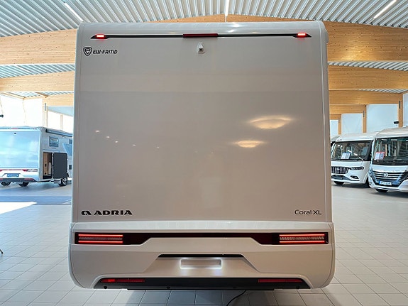 Adria CORAL XL 660 SL (Aut+Markis+Backkamera+ALDE) 4 of 21