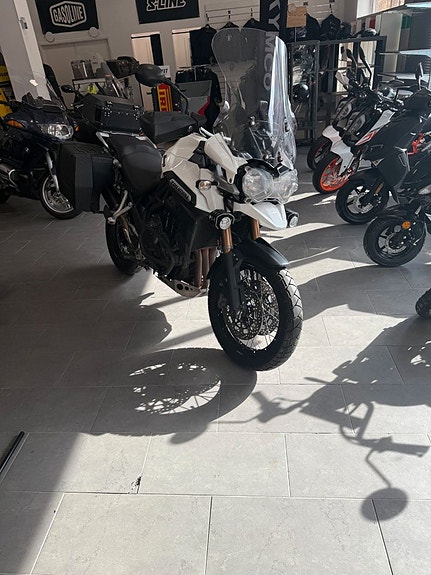 Triumph Tiger Explorer 1200 XC 11 of 14