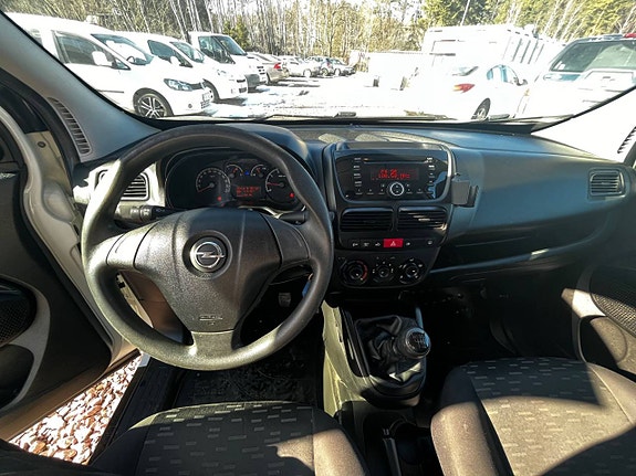 Opel Combo 14 of 17
