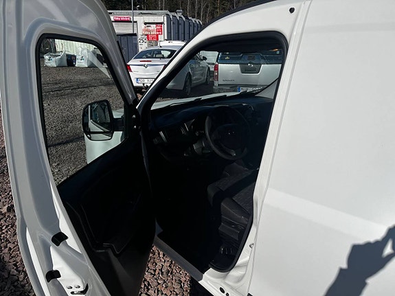 Opel Combo 12 of 17