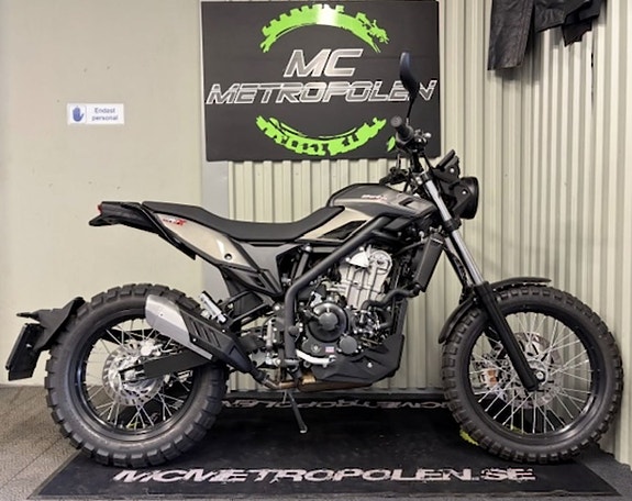 Beta Alp X Scrambler (A2)