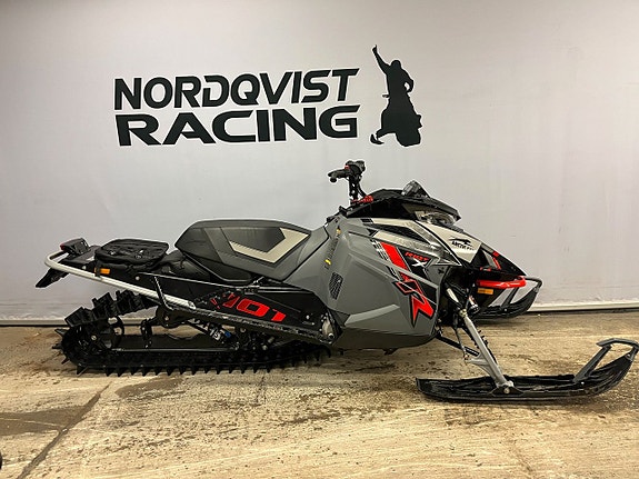 Arctic Cat Riot 8000 X 146" *Fri frakt